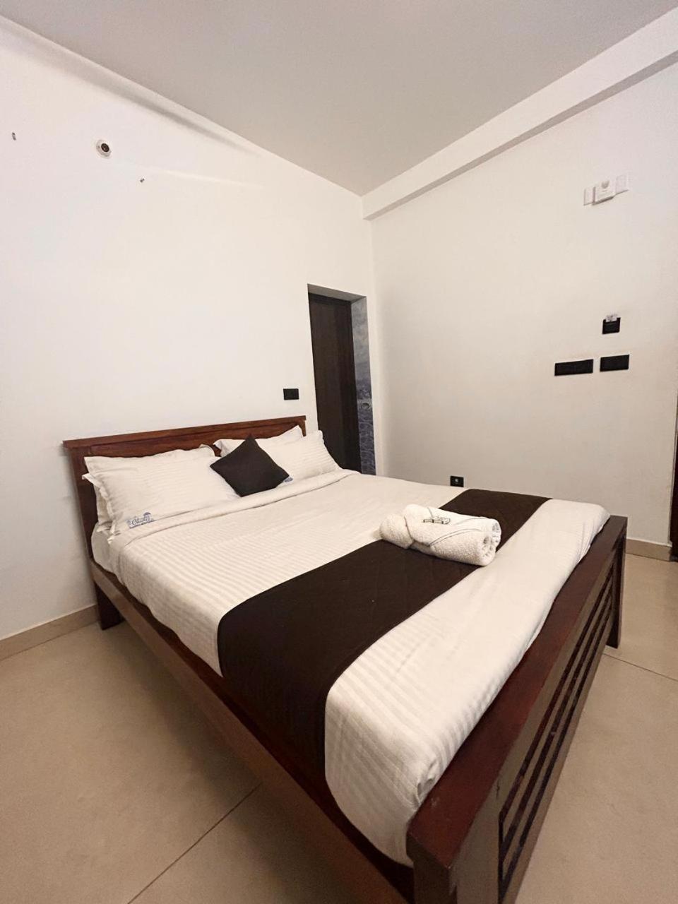 Hotel The Ocean Grand Puducherry Zewnętrze zdjęcie