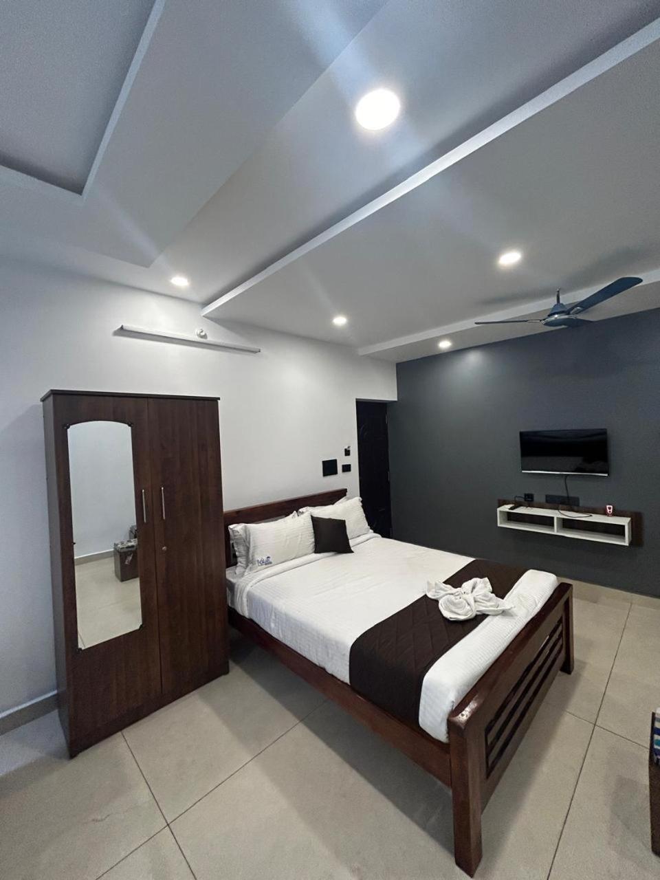 Hotel The Ocean Grand Puducherry Zewnętrze zdjęcie