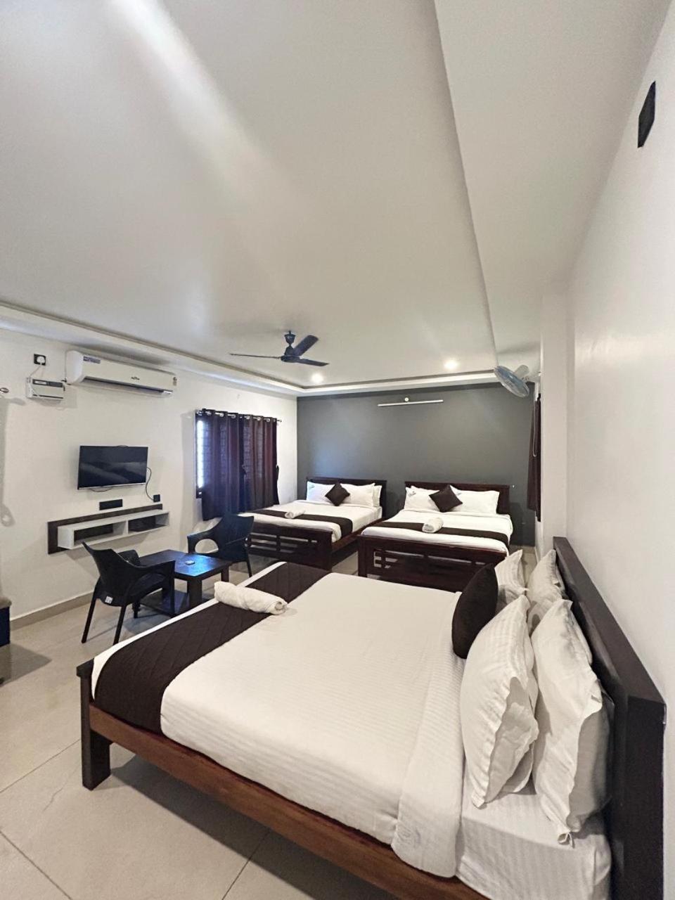 Hotel The Ocean Grand Puducherry Zewnętrze zdjęcie